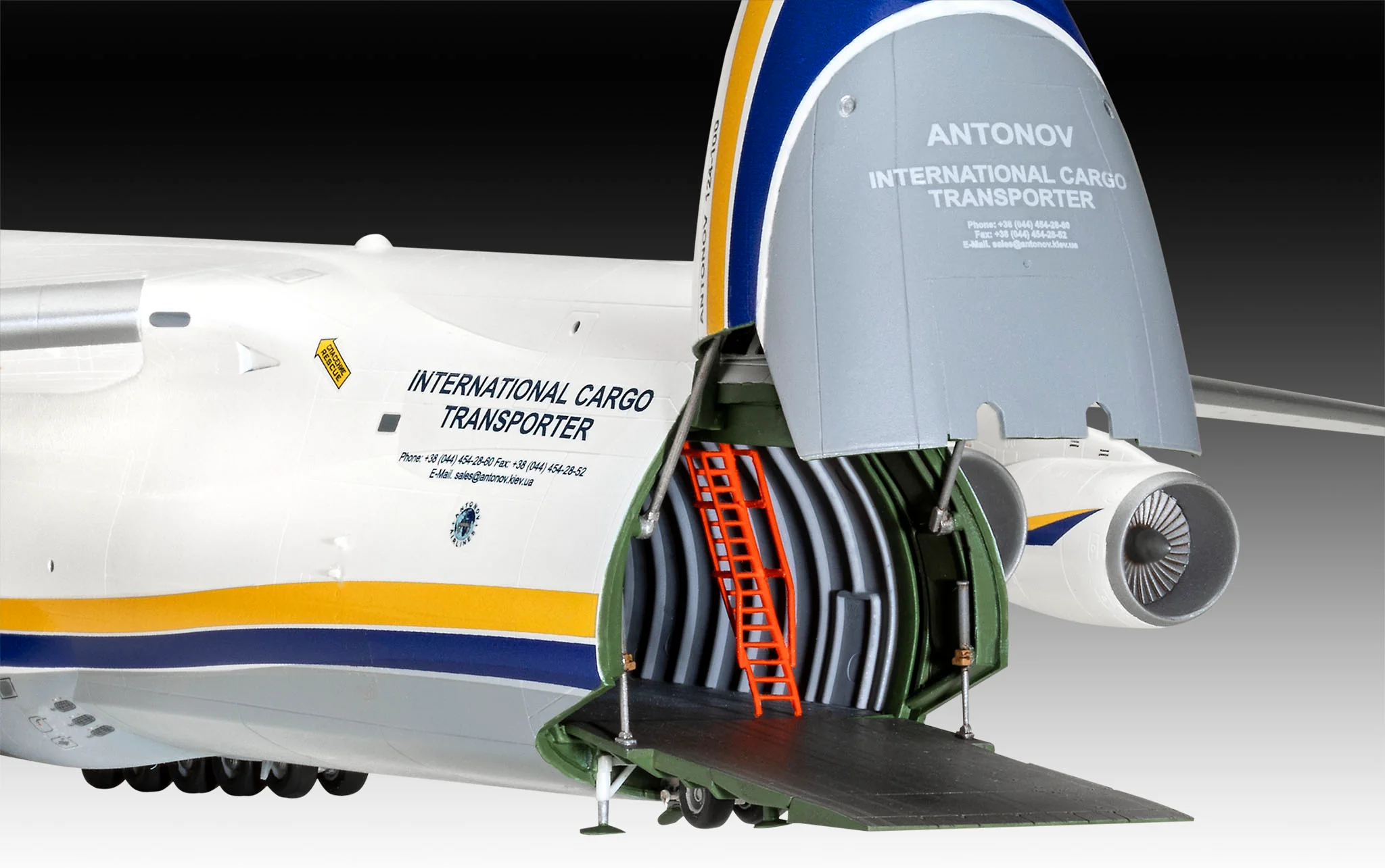 Antonov AN-124 "Ruslan" - Image 6