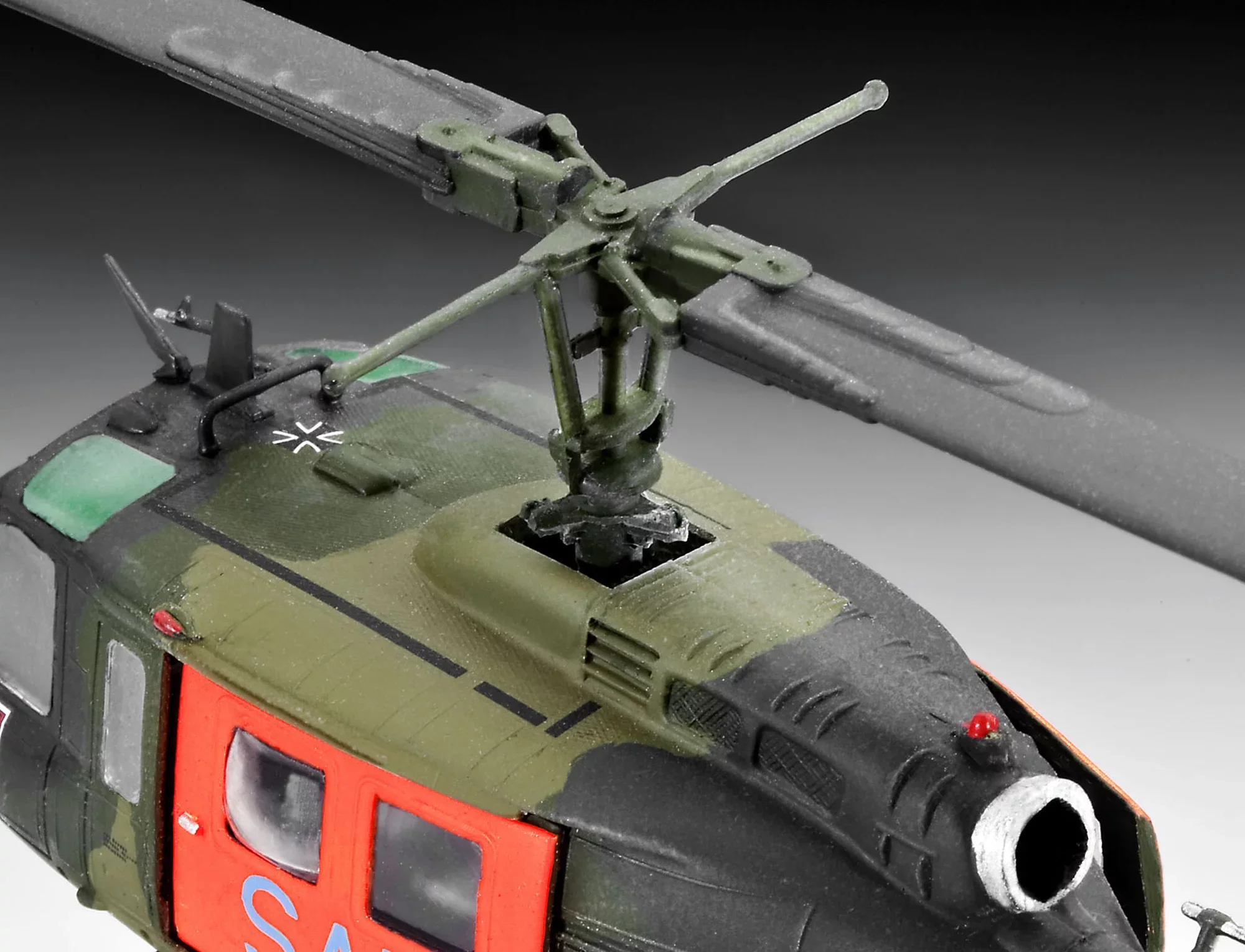 Bell UH-1D "SAR" - Image 4