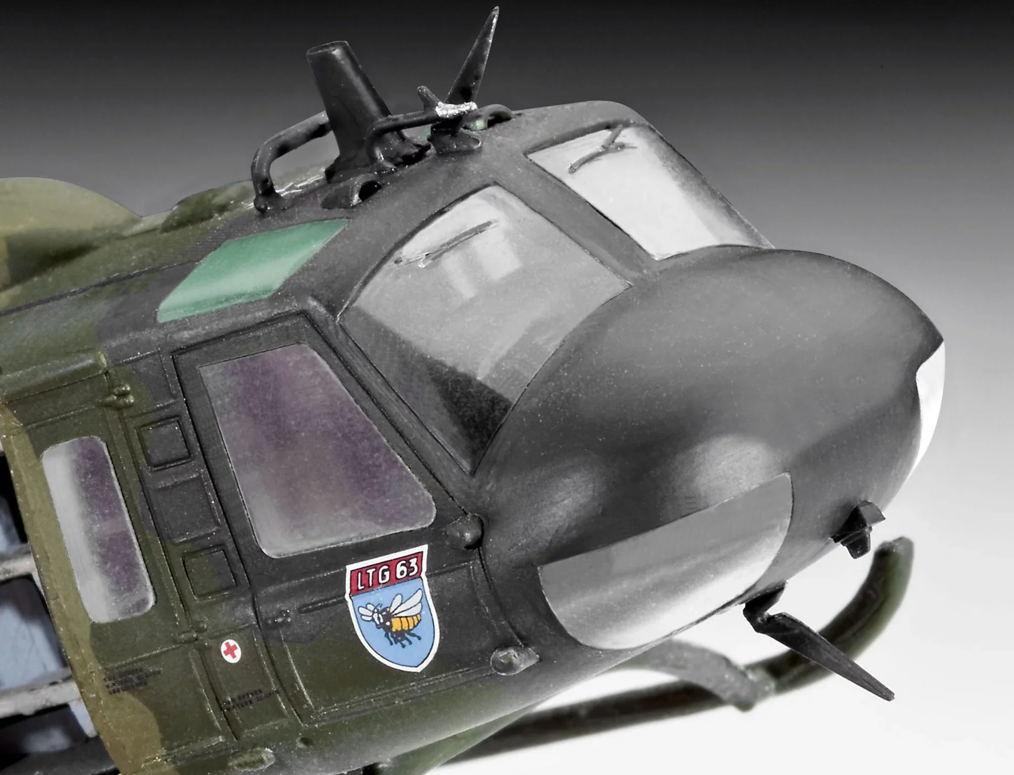 Bell UH-1D "SAR" - Image 5