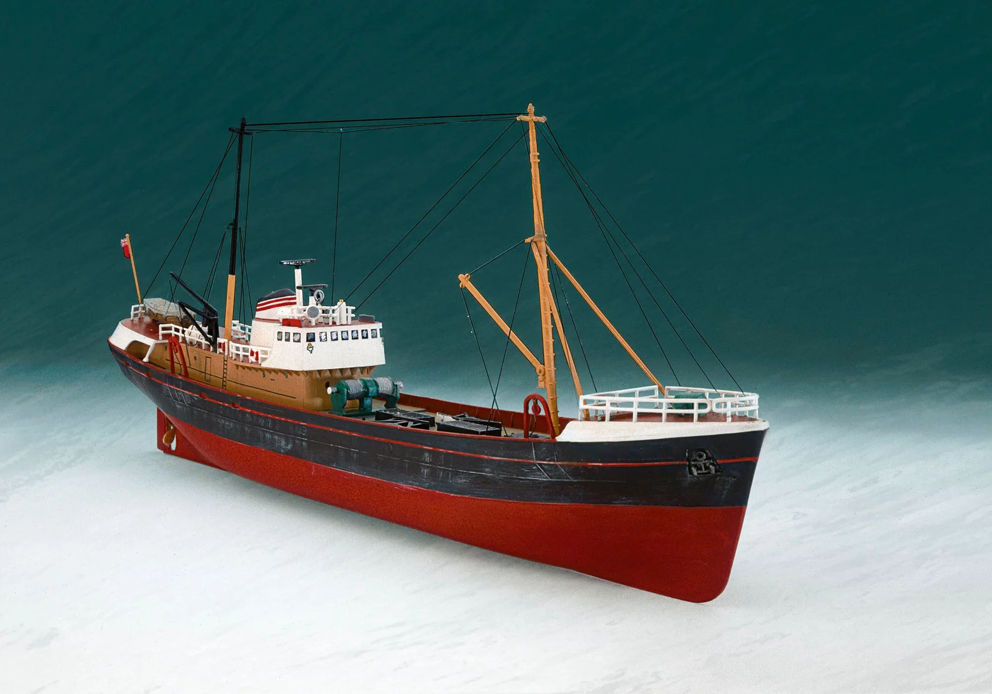 Northsea Fishing Trawler - Image 8