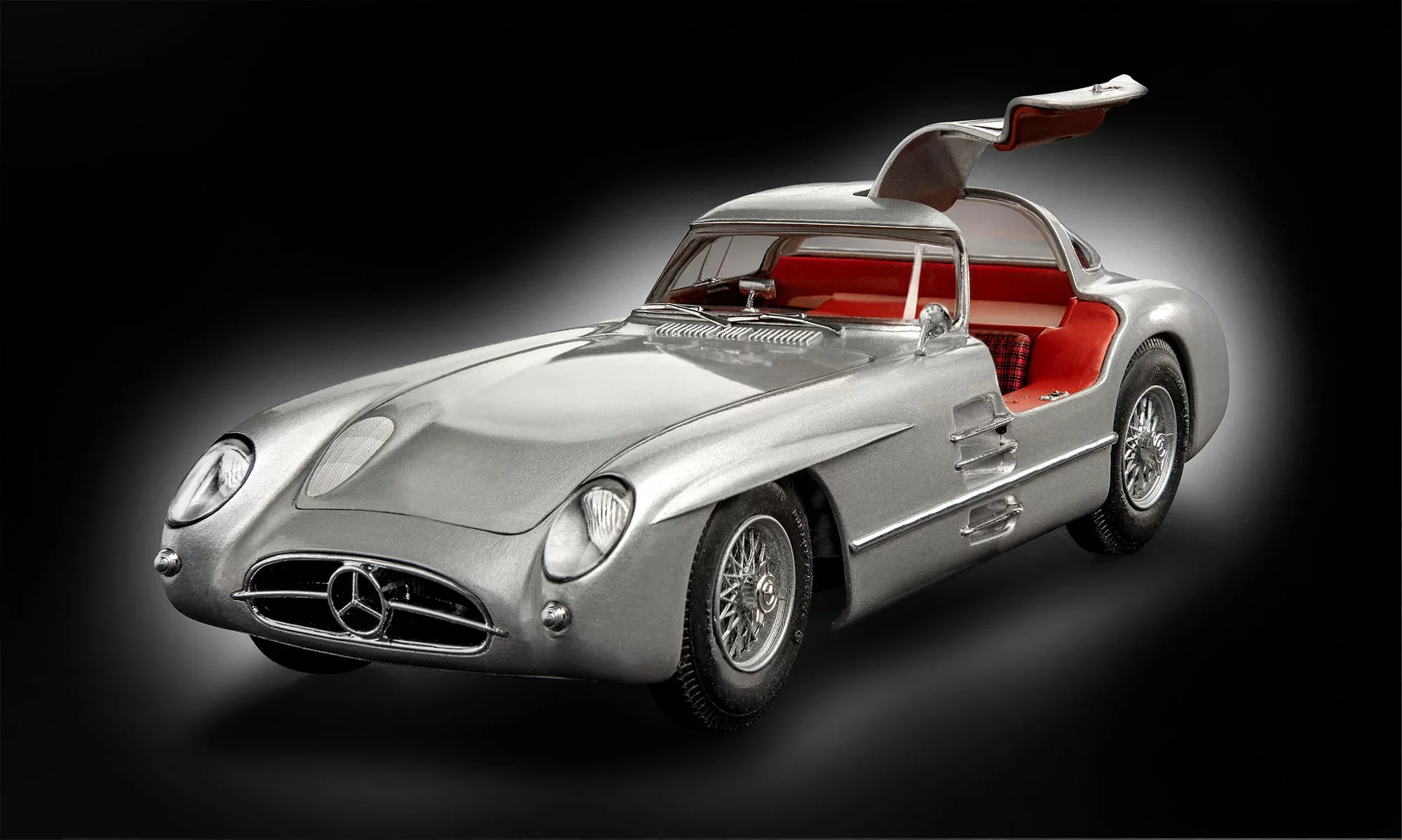 Gift Set Mercedes-Benz 300 SLR 70th Anniversary - Image 9