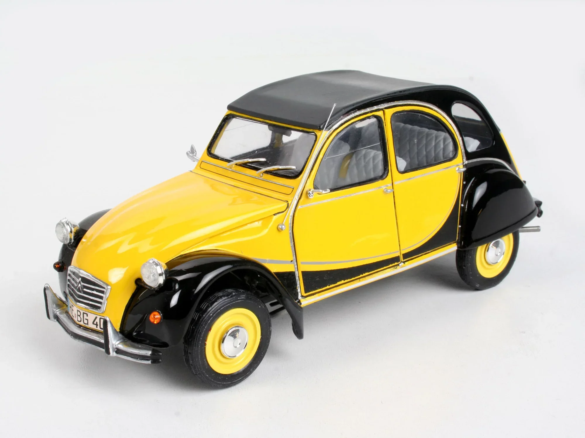 Citroen 2CV "Charleston" - Image 9