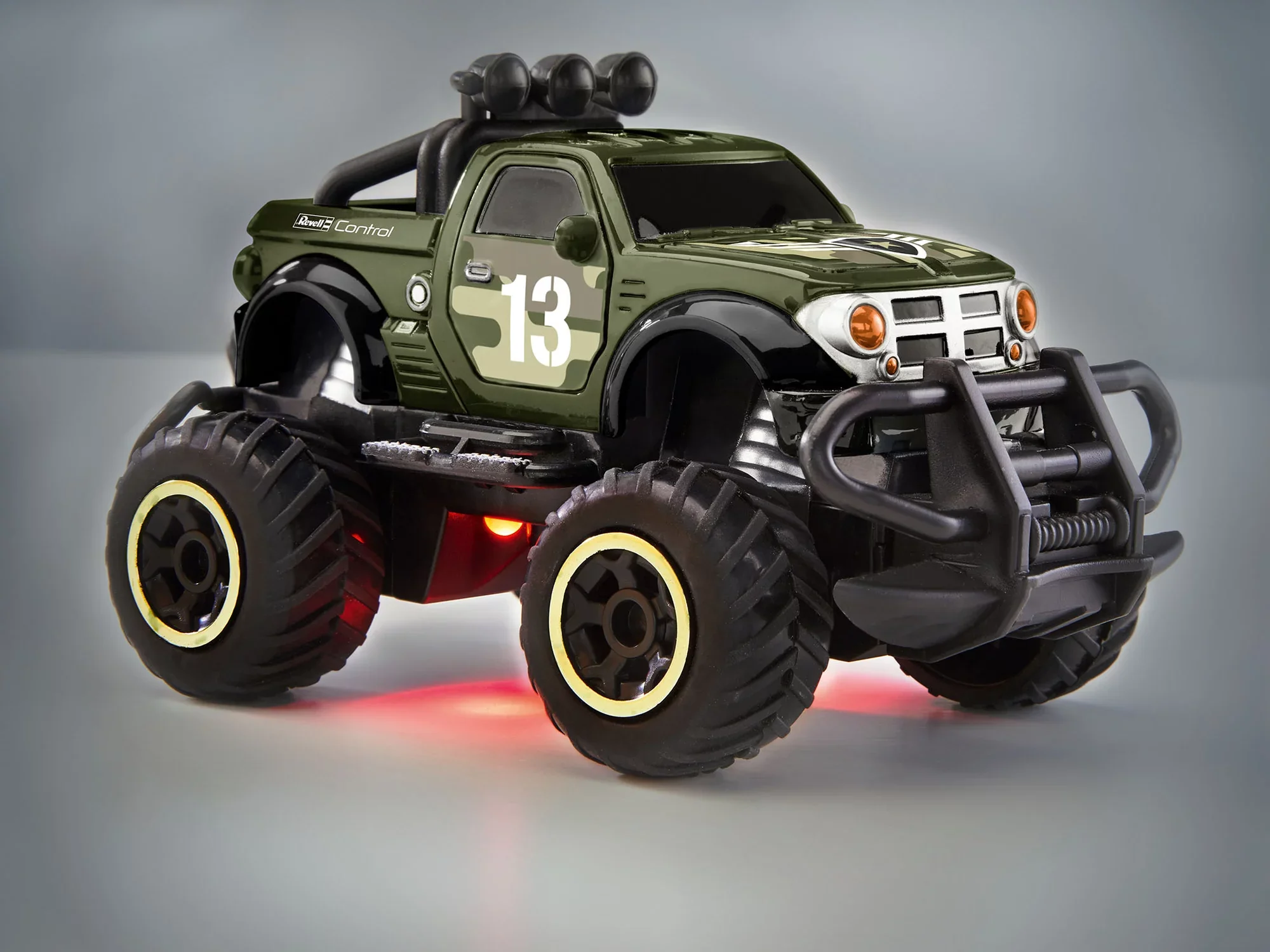 RC Car Dodge RAM "Field Hunter" - Image 4