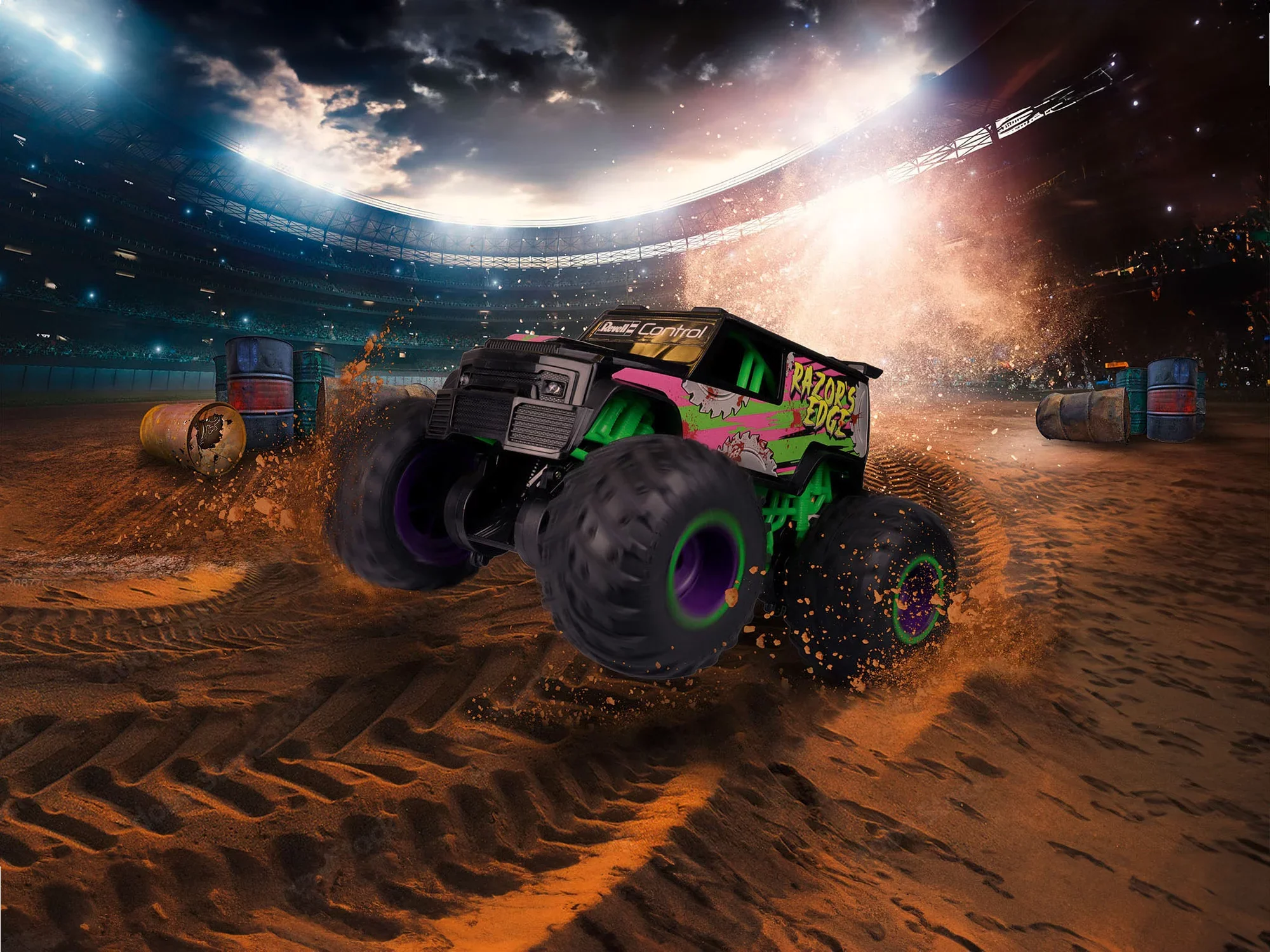 RC Monster Truck Razors Edge - Image 4