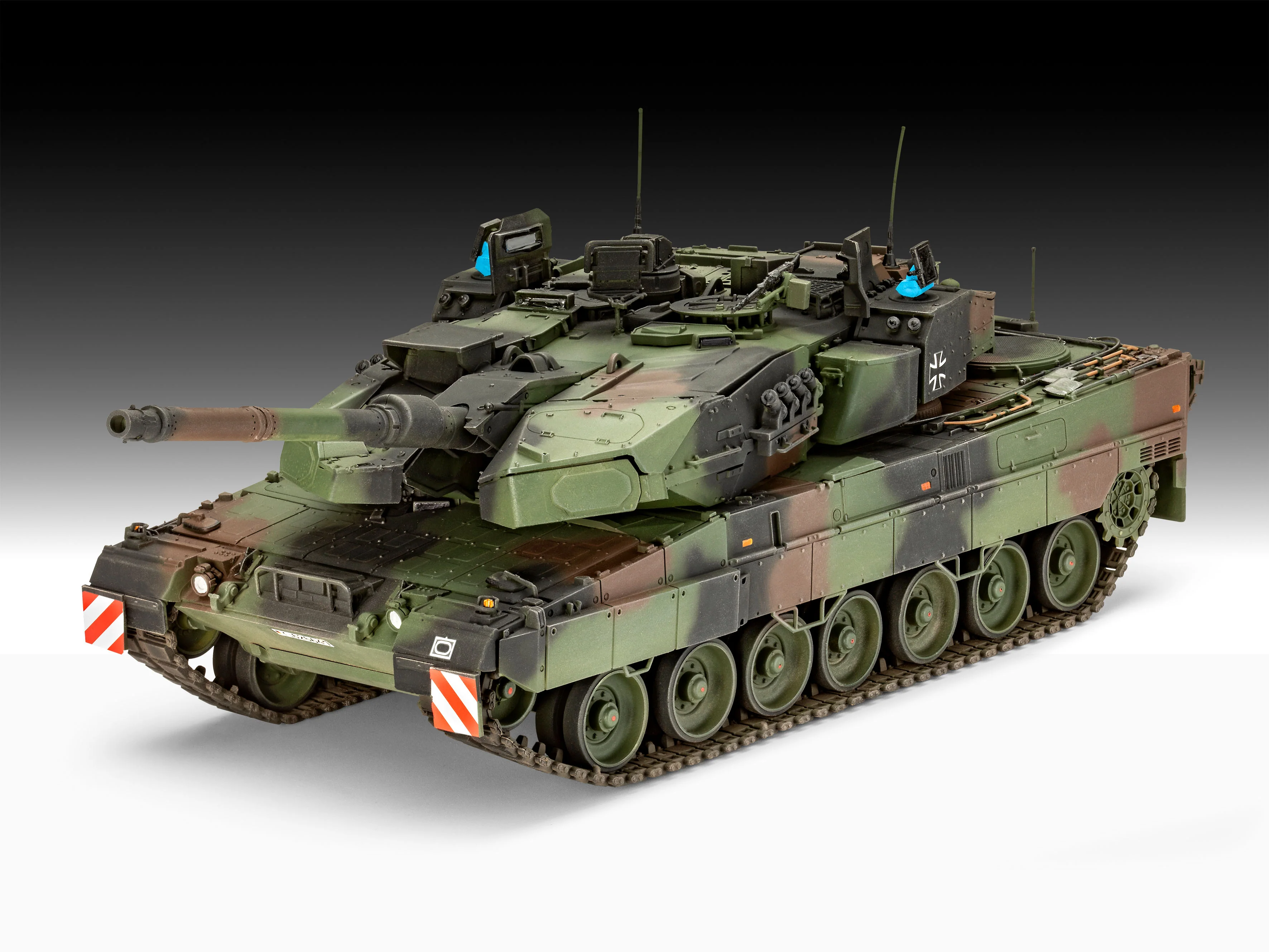 Model Set Leopard 2A7A1 - Image 6