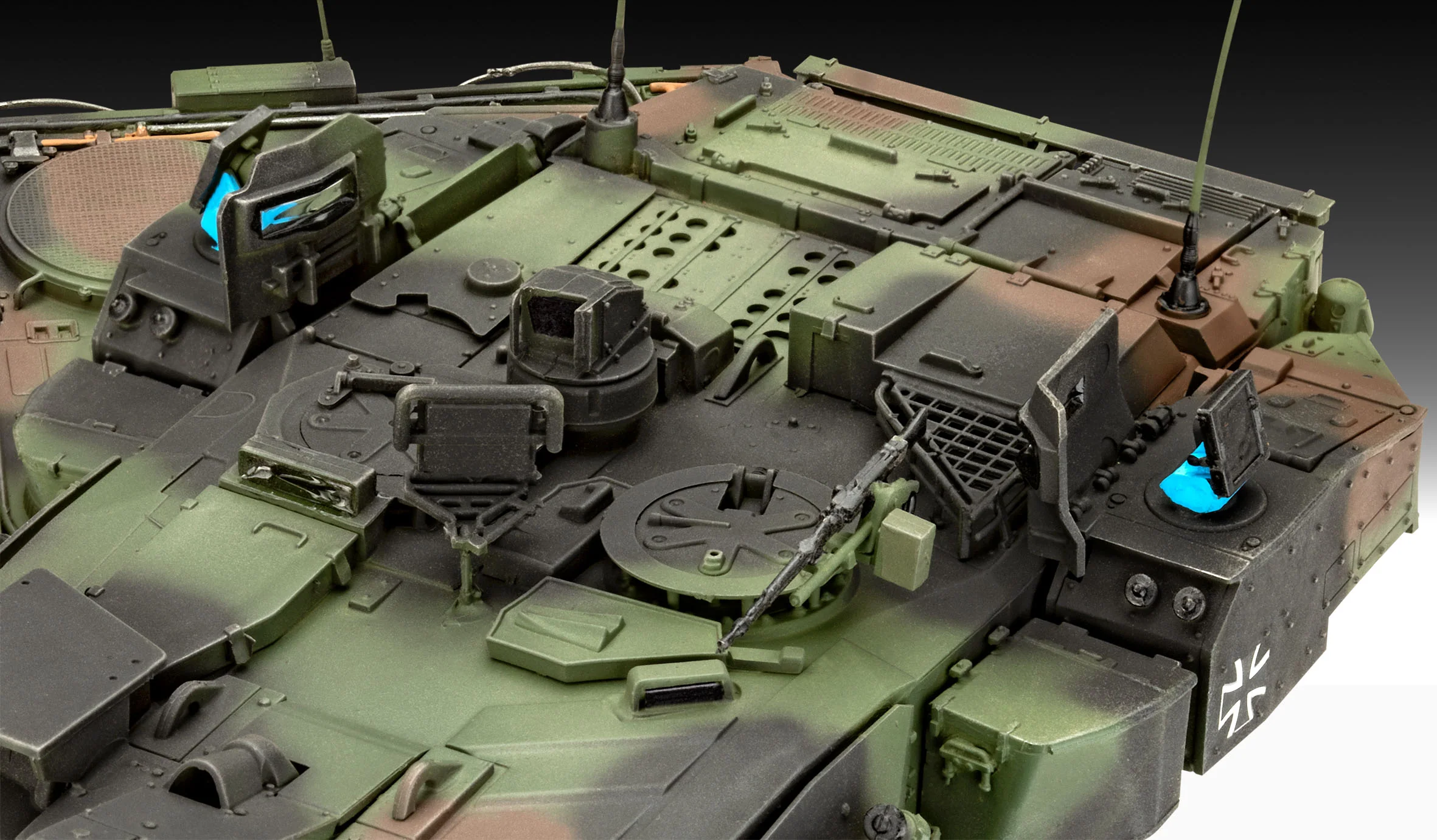Model Set Leopard 2A7A1 - Image 8
