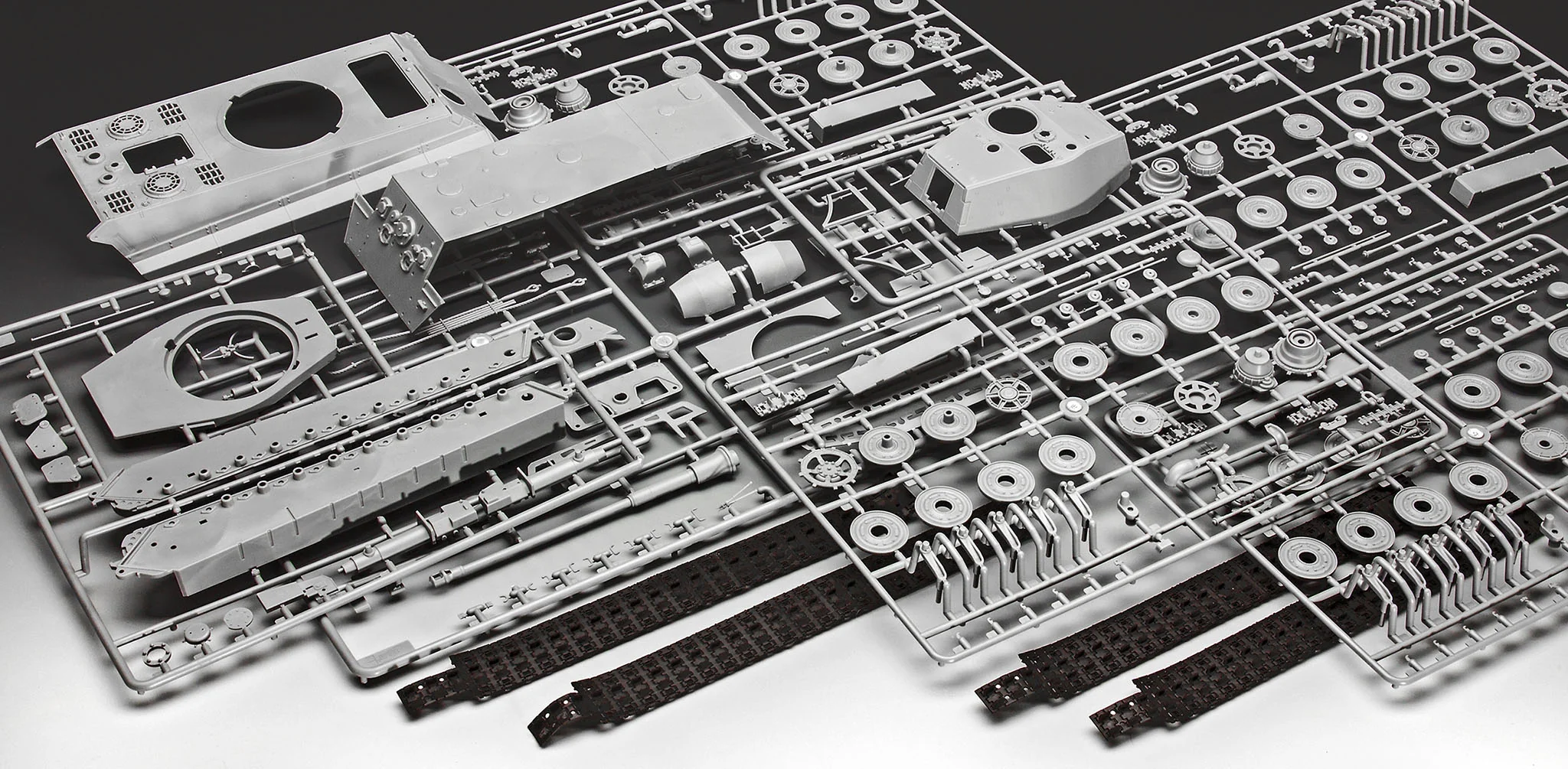 Model Set Tiger II Ausf. B - Image 7